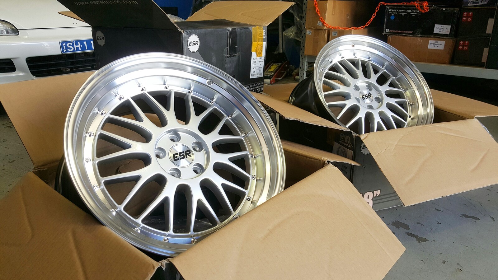 ESR SR05 Wheels Hyper Silver Machined Lip 19x9.5" +22 Offset 5/114.3