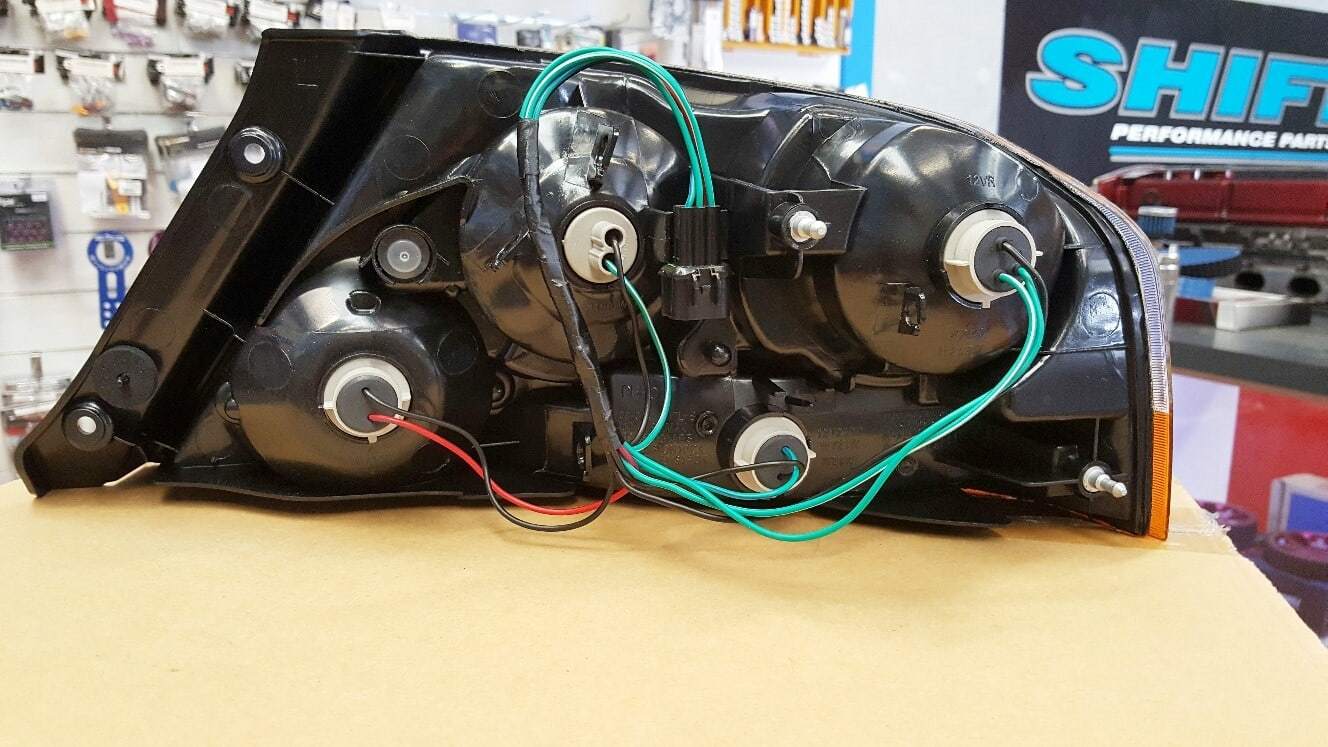 DEPO Mitsubishi EVO 8MR Style Black Tail Lights