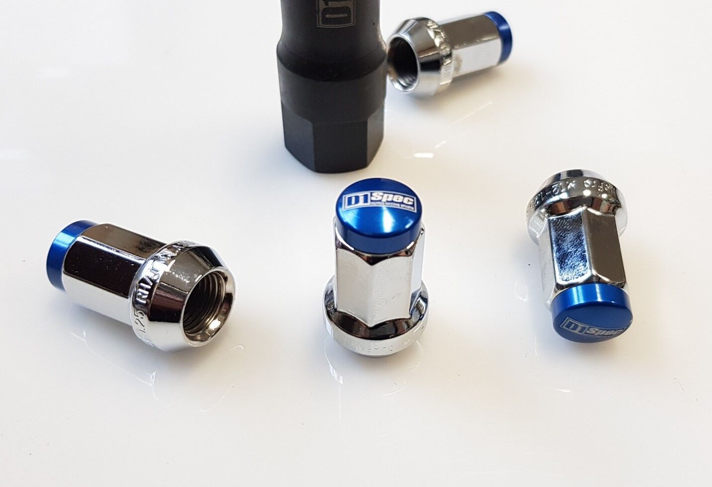 D1 Spec Blue Wheel Locking Nuts Suits Nissan Subaru Suzuki