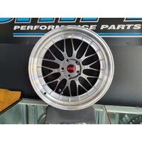 ESR SR05 Wheels Gunmetal Machined Lip - 19x9.5" +22 Offset 5/114.3