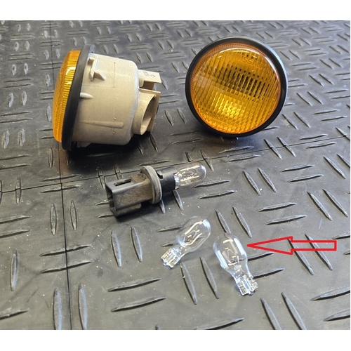 Nissan Skyline R33 GTR & 180SX Type X Front Bumper Indicator Globes